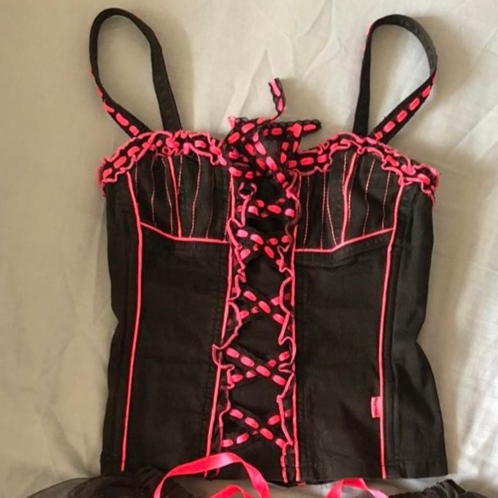 Tripp NYC Black & Pink Pinstripe corset size small / medium
